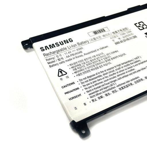 AA-PBUN3AB New Genuine Samsung NP740 NP740U3E NP740U3L NP740U3M Battery 43WH - LaptopBatteries.ca